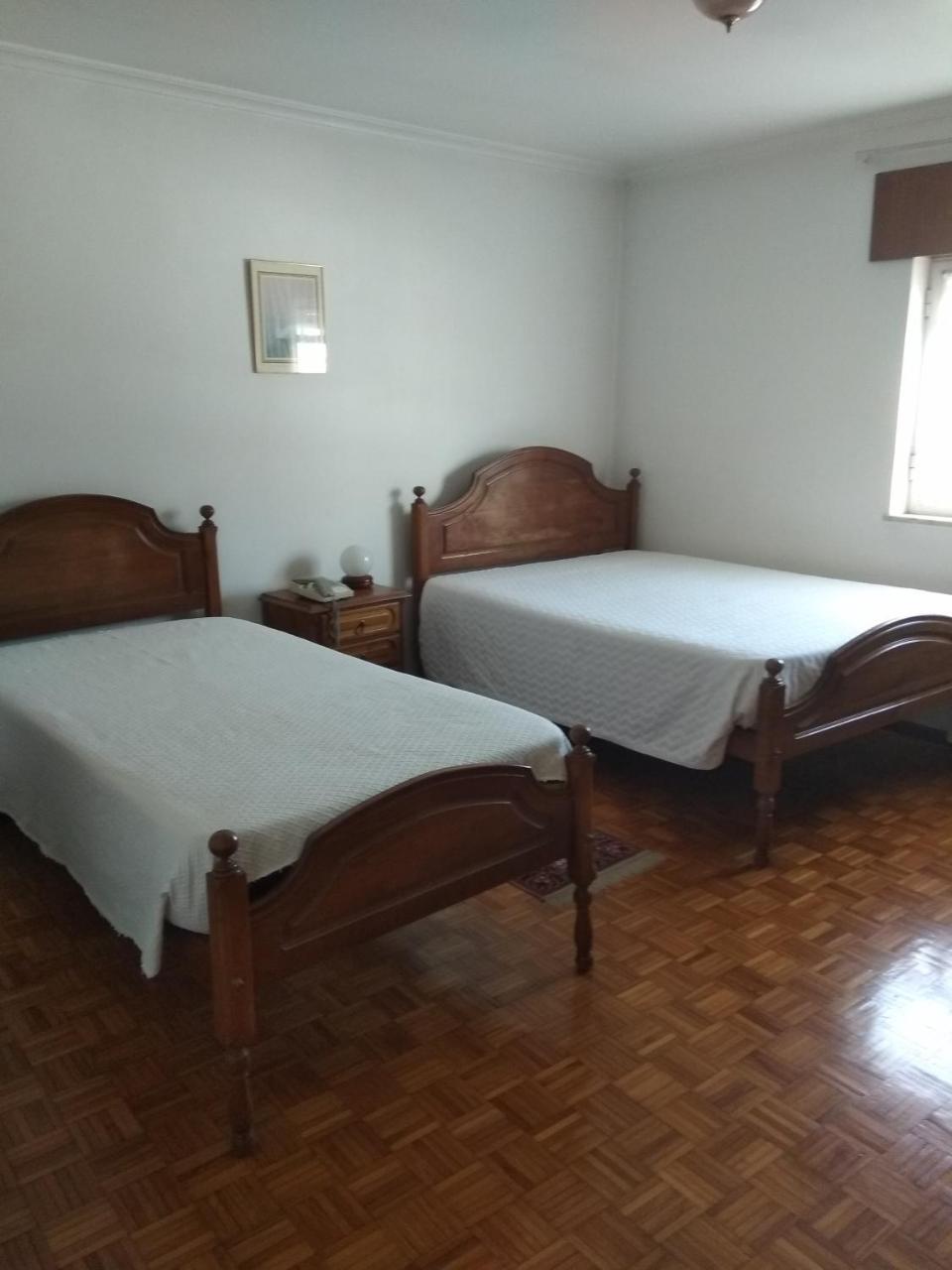 Residencial Real - Antiga Rosas Bed & Breakfast Vila Real Bagian luar foto
